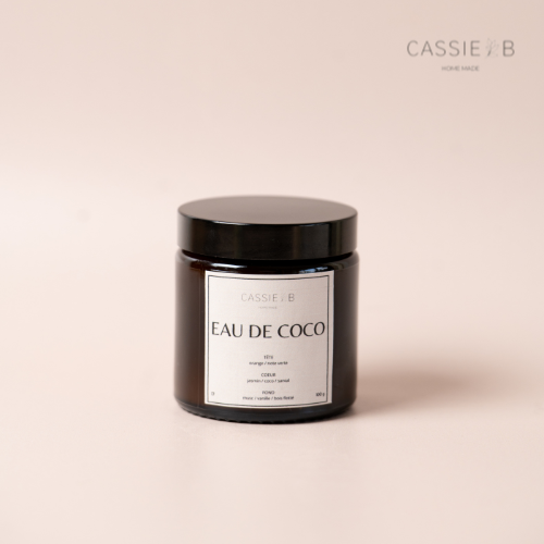 La bougie parfumée EAU DE COCO