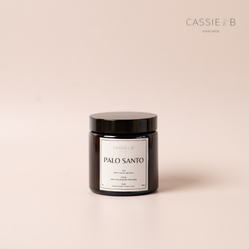 La bougie parfumée PALO SANTO
